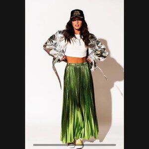 NWT Dressed in LALA metallic green skirt